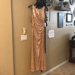 Adrianna Papell sequin gown size 8 petite